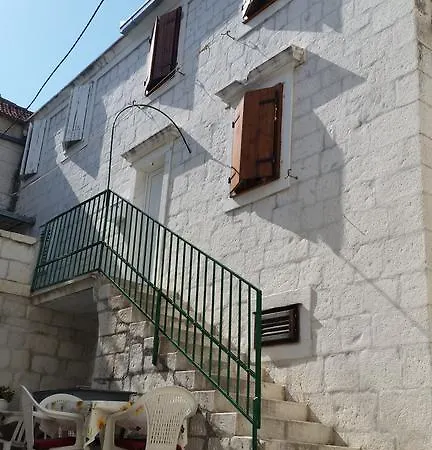 Petrovic Apartment